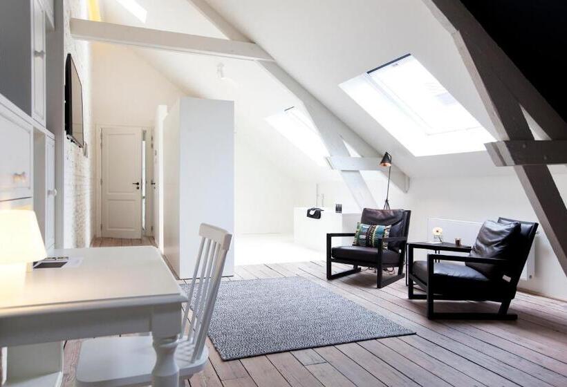 سوییت, Maison Nationale City Flats & Suites