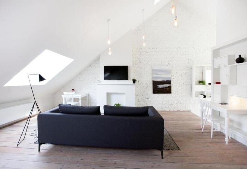 سوئیت پنت هاوس, Maison Nationale City Flats & Suites