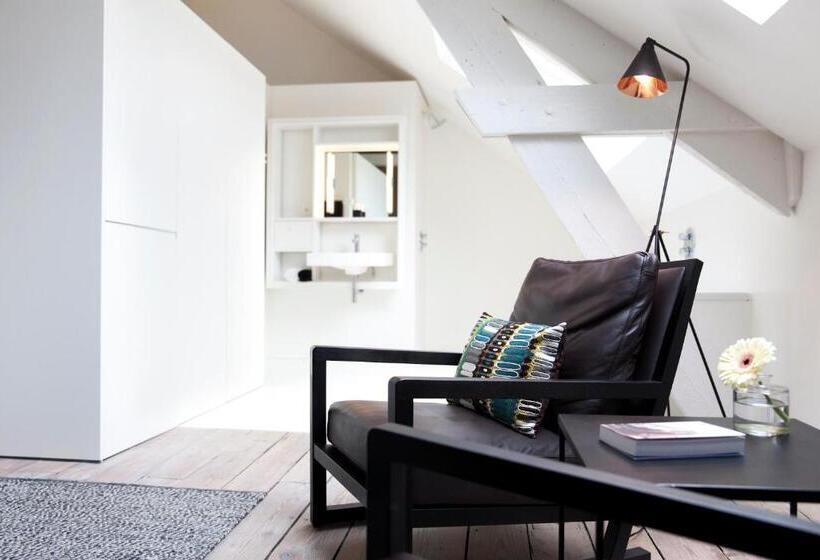 سوییت, Maison Nationale City Flats & Suites