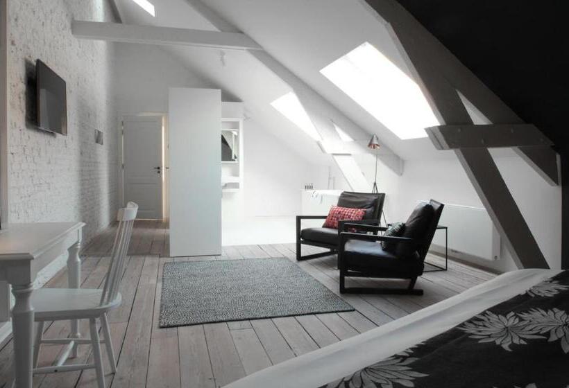 سوییت, Maison Nationale City Flats & Suites
