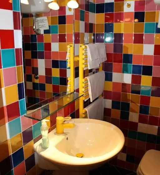 スタンダードルーム, A La Casa Dei Potenti