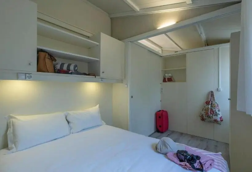 スタンダードバンガロー, Ohai Nazare Outdoor Resort