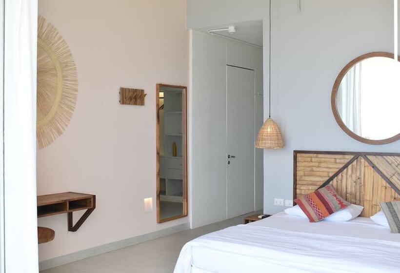 Quarto Deluxe, Socialtel Mancora   Formerly Selina Mancora