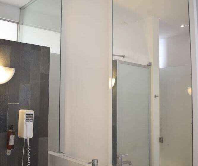 패밀리 룸, Socialtel Mancora Formerly Selina Mancora