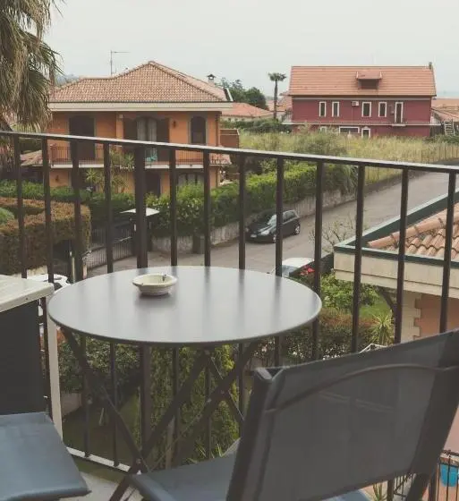 اتاق لوکس, B&b Alle Falde Dell'etna