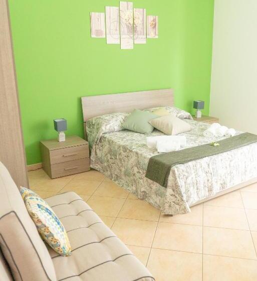 キングサイズベッドのスタンダードルーム, B&b Alle Falde Dell'etna