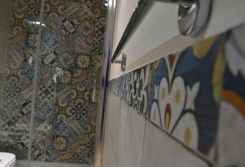 高级三人间, B&b Stella Maris Trapani Centro