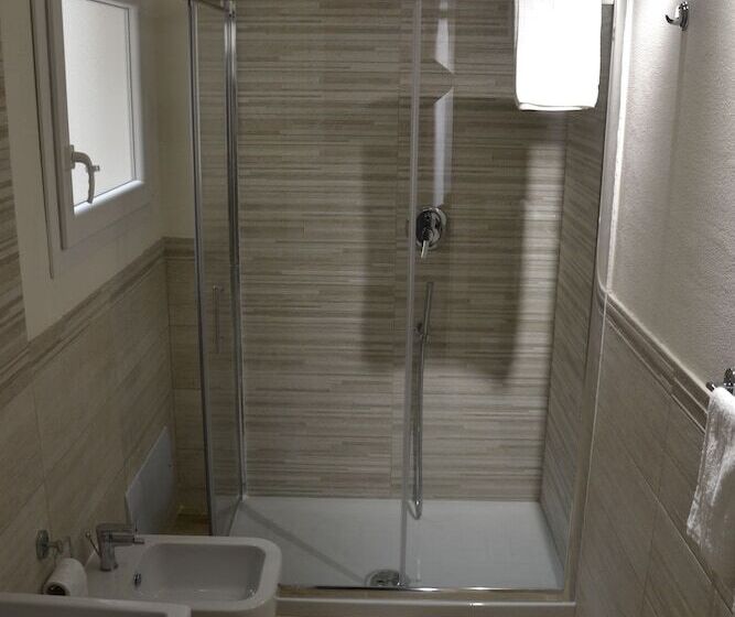 高级三人间, B&b Stella Maris Trapani Centro