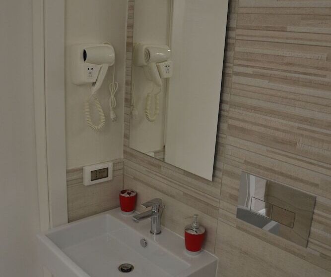 高级三人间, B&b Stella Maris Trapani Centro