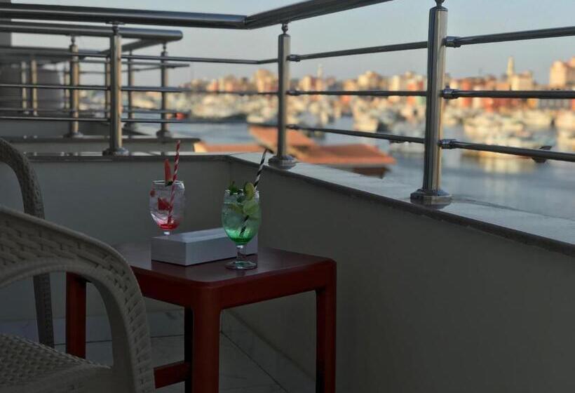 Deluxe room with river view, Dolphin Ras El Bar