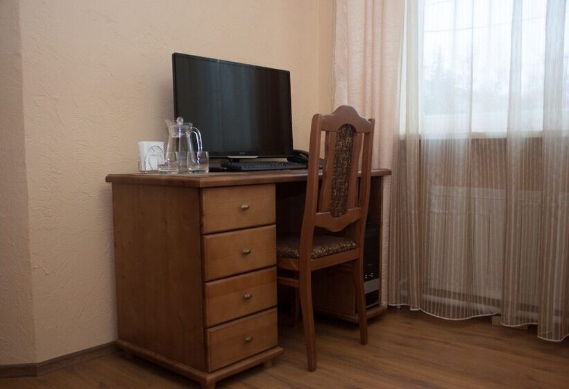 스탠다드 싱글 룸, Domashny