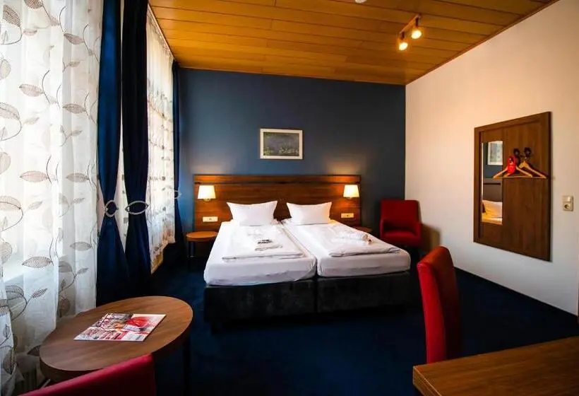 Quarto standard, Frankischer Hof