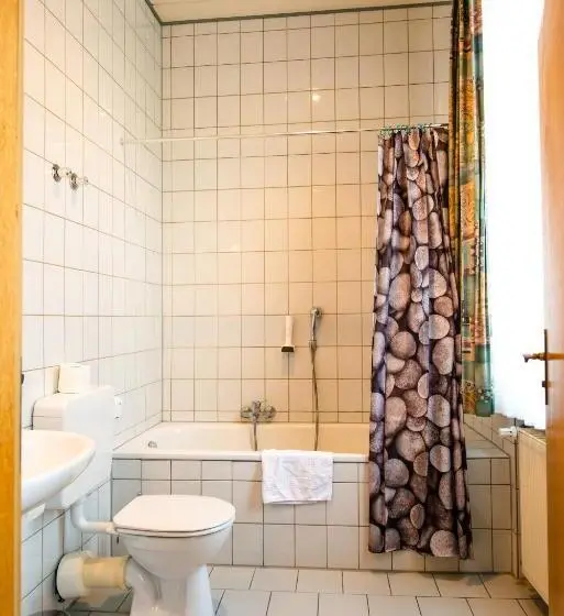 Quarto standard, Frankischer Hof
