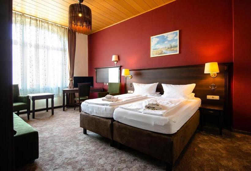 Номер Стандарт, Frankischer Hof