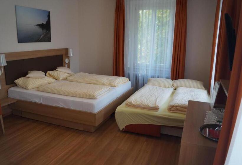 Quarto Familiar, Gasthof Zur Traube