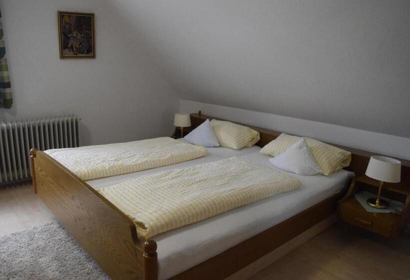 Quarto Economy, Gasthof Zur Traube
