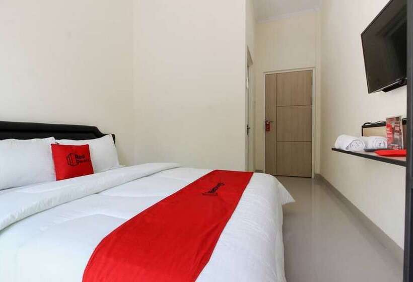 Номер Стандарт, Reddoorz Near Jogja City Mall 3