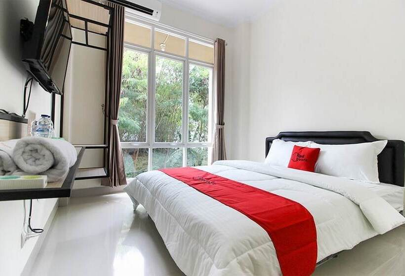 Номер Стандарт, Reddoorz Near Jogja City Mall 3