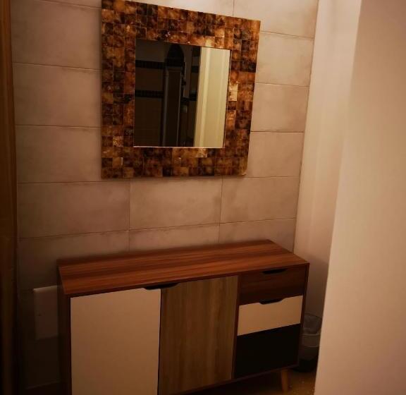 غرفة قياسية ثلاثية, B&b Corti Carmela