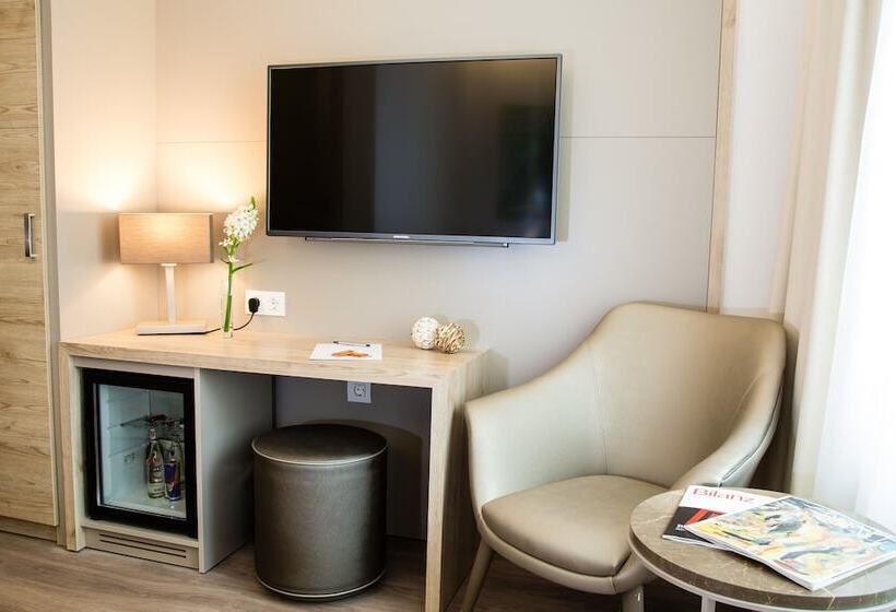 Номер Стандарт Индивидуальный, Atlas Leipzig