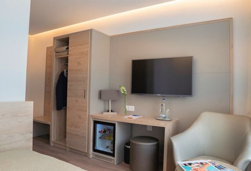 Номер Стандарт Индивидуальный, Atlas Leipzig