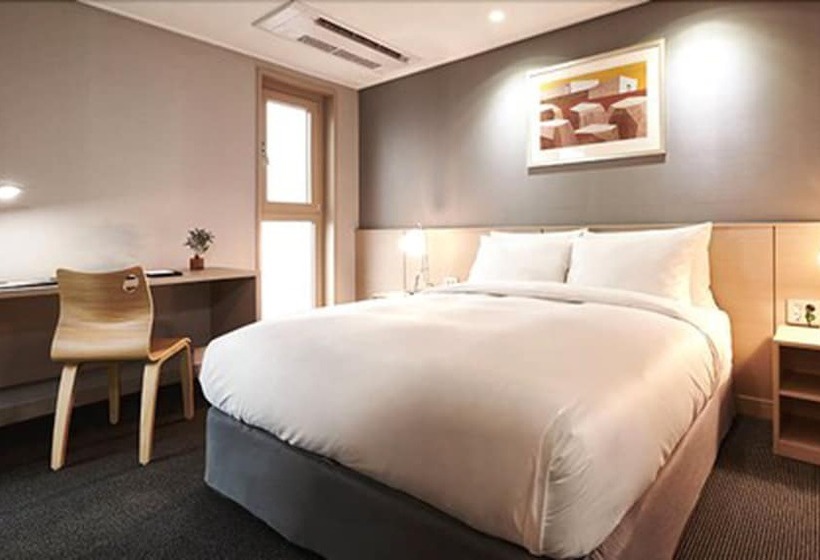 Номер Deluxe, New Raon Stay
