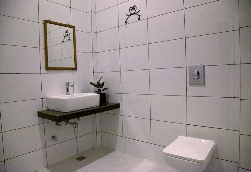 اتاق استاندارد, Vamdev Fort