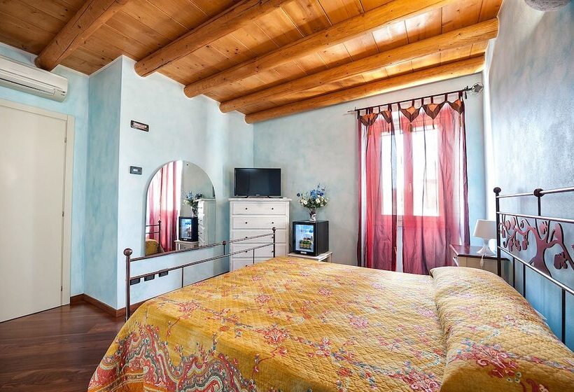 Номер Стандарт Вид на Бассейн, Villa Pace
