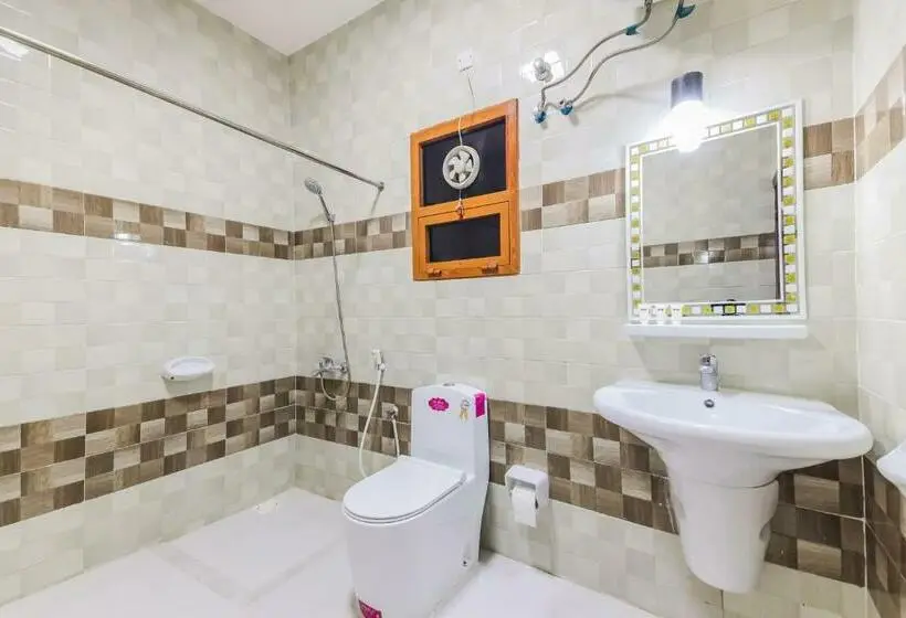 اتاق استاندارد با تخت بزرگ, Ras Al Hadd Waves
