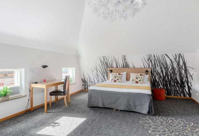 جناح جونيور, Best Western Plus Kalmarsund Hotell