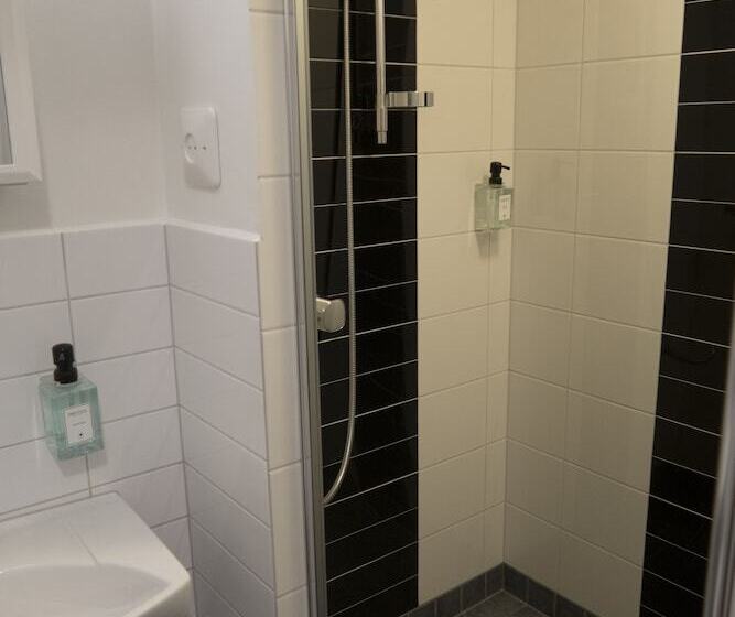 스탠다드 룸, Bishops Arms Mora