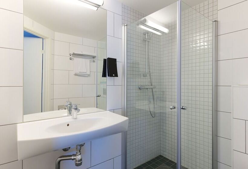 Номер Стандарт, Clarion Collection Hotel Plaza