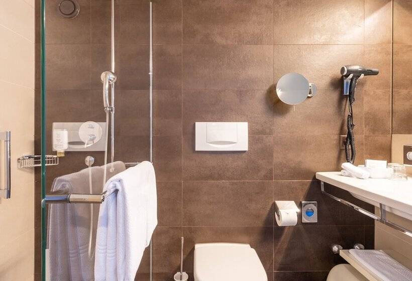 スタンダードルーム, Continental Park