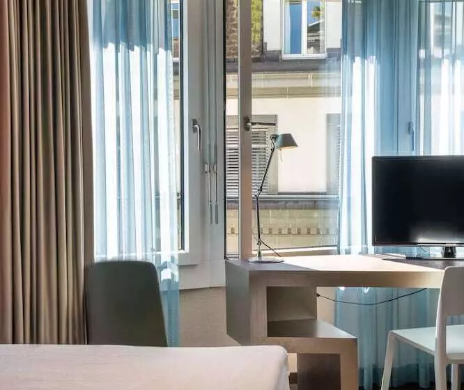 Quarto Estandar, Continental Park