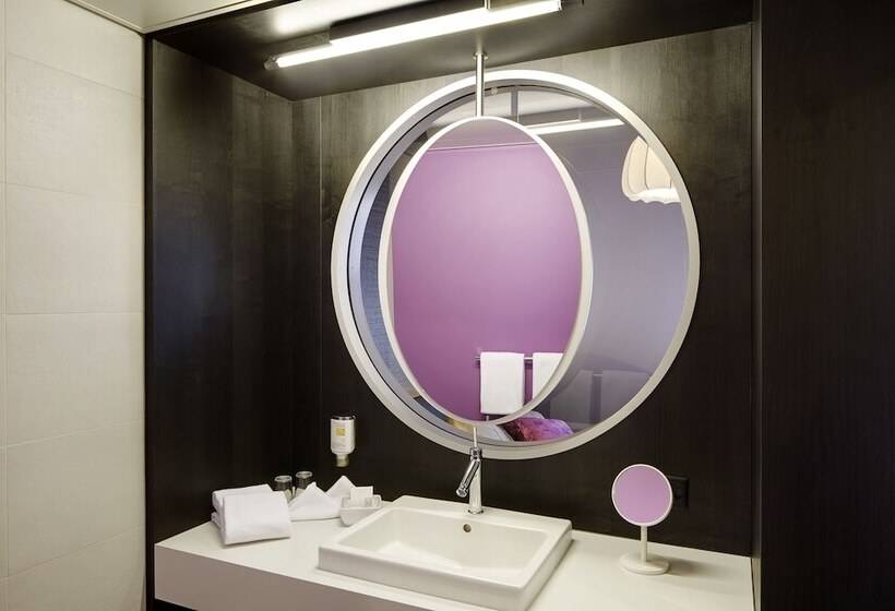 スタンダードルーム, Continental Park