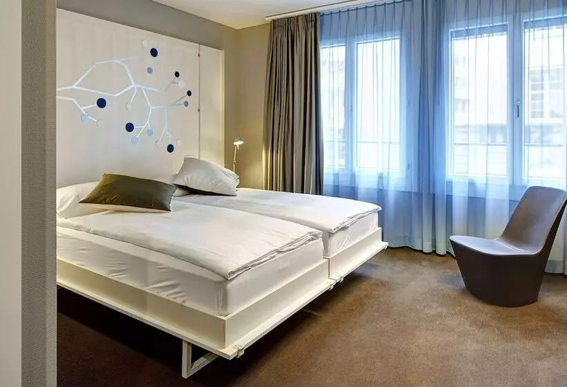Quarto Familiar, Continental Park