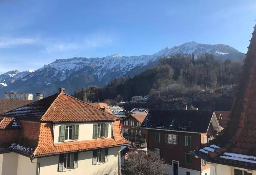 デラックスの４人部屋, Crystal Interlaken