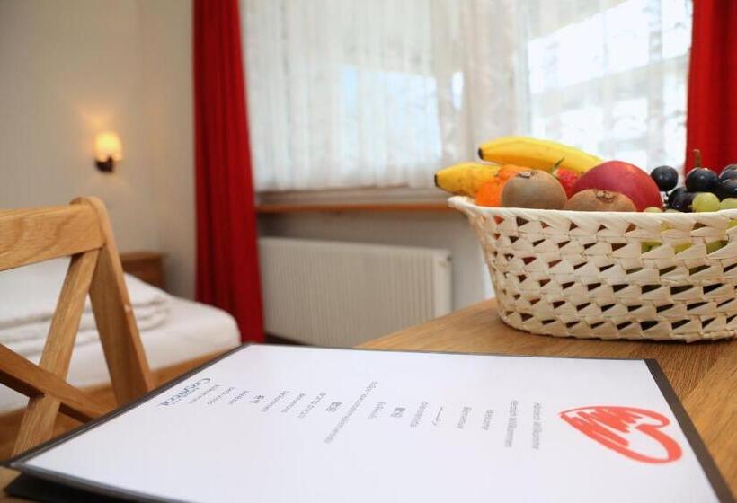 スタンダードシングルルーム, Crystal Interlaken