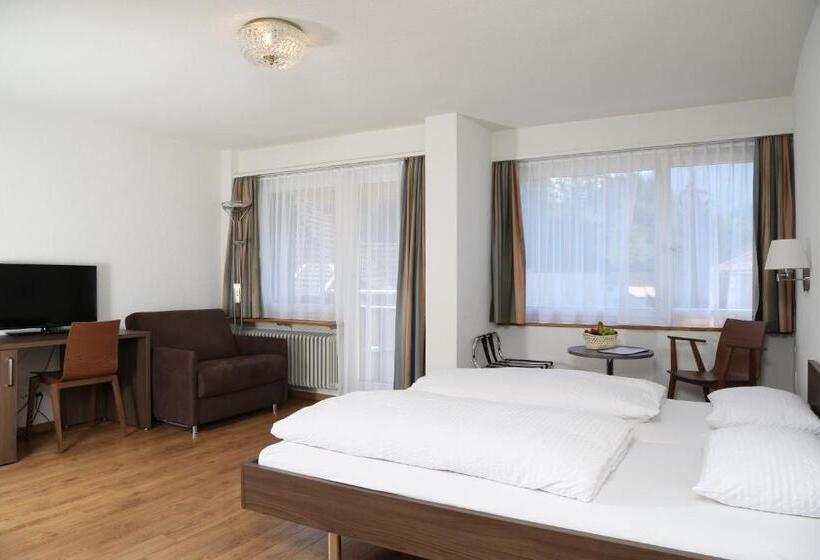 スーペリアールーム, Crystal Interlaken