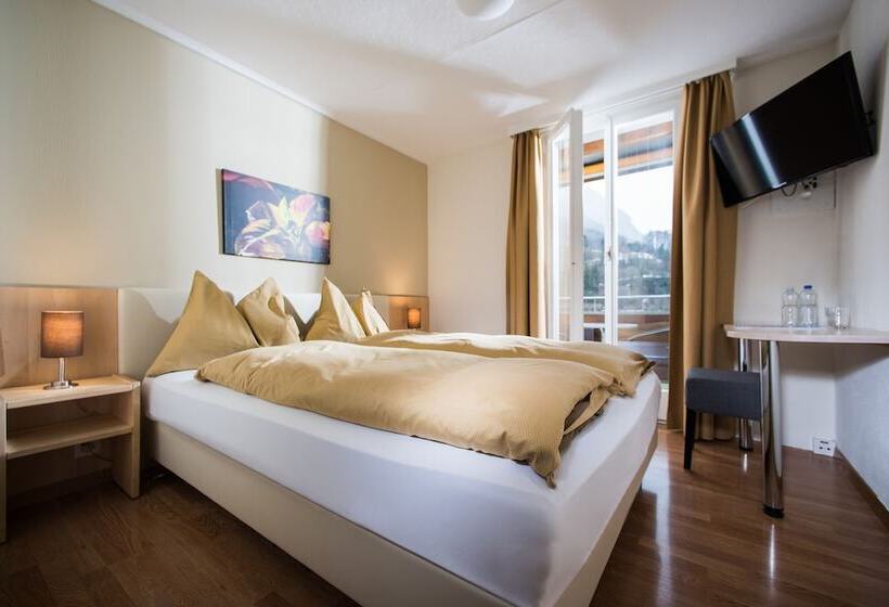 Economy Zimmer Doppelbett, Jungfrau