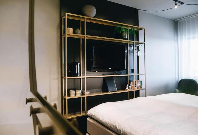 スタンダードルーム, L Sodra Berget