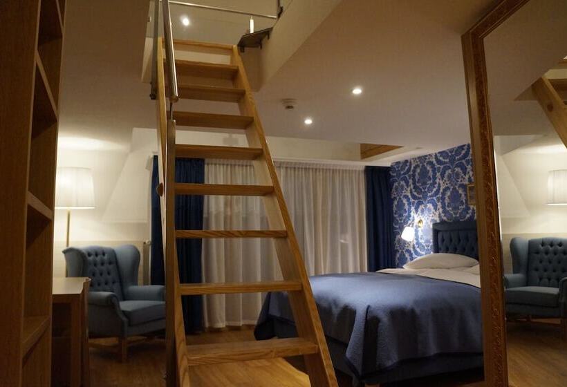 اتاق خانوادگی, Walliserhof Zermatt