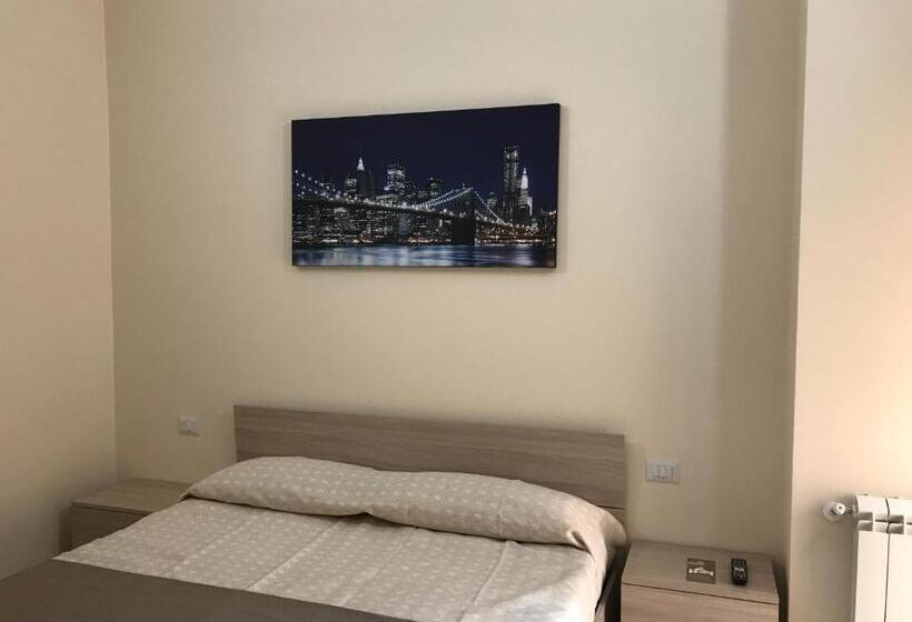 キングサイズベッドのスタンダードルーム, B&b Trieste Caltanissetta