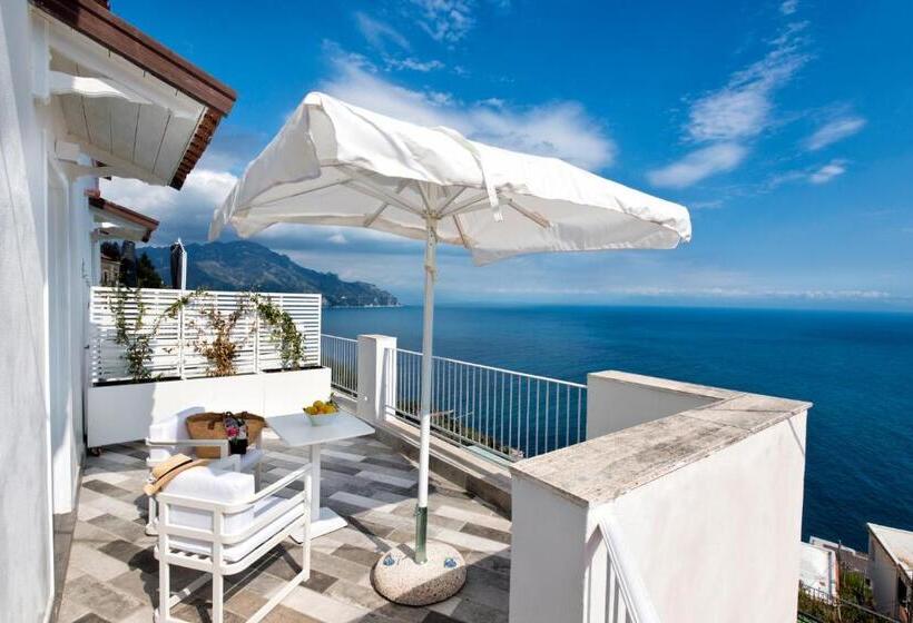 Номер Стандарт Вид на Море с Балконом, Villa Orleans