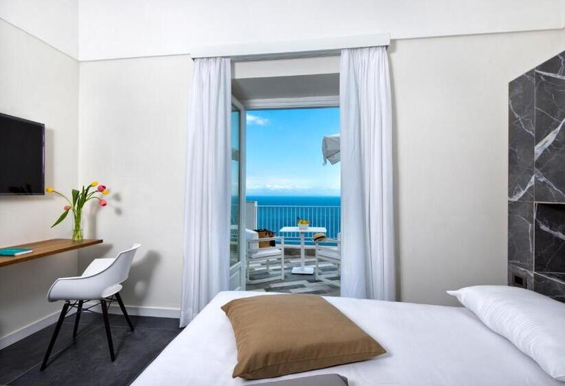 Номер Стандарт Вид на Море с Балконом, Villa Orleans