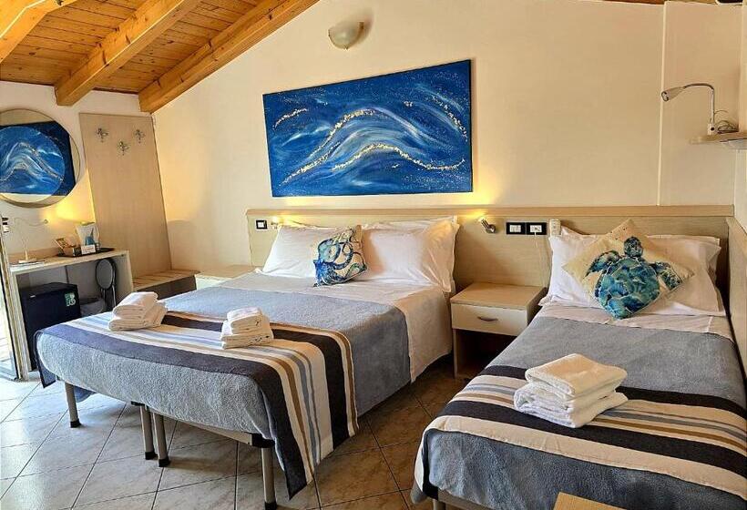 اتاق استاندارد سه نفره, Orchidea