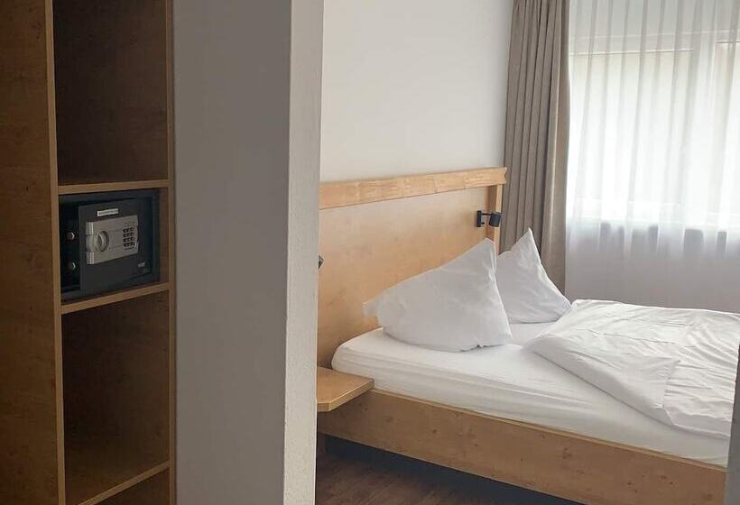 Номер Комфорт, Forsthof