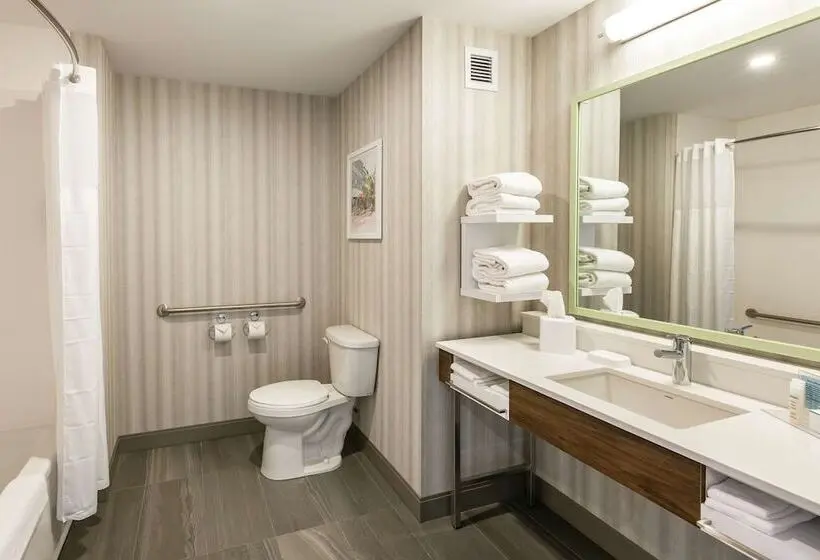 اتاق استاندارد با 2 تخت دوبل, Hampton Inn & Suites By Hilton Quebec City Beauport