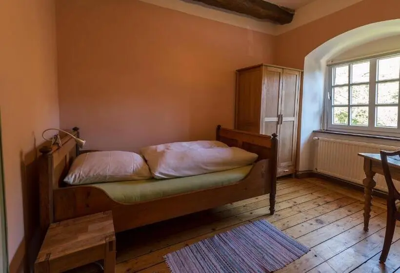 Standard Single Room, Kloster Malgarten