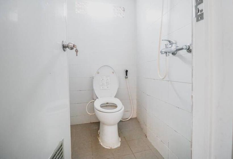 Номер Стандарт, Reddoorz Plus @ Radio Dalam 2